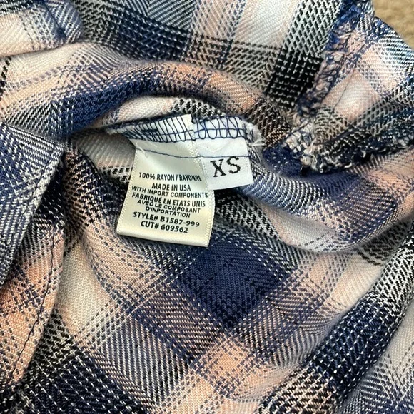 Women’s Bella Dahl Plaid Long Sleeve Button Down Blouse. Size XS - Picture 5 of 5